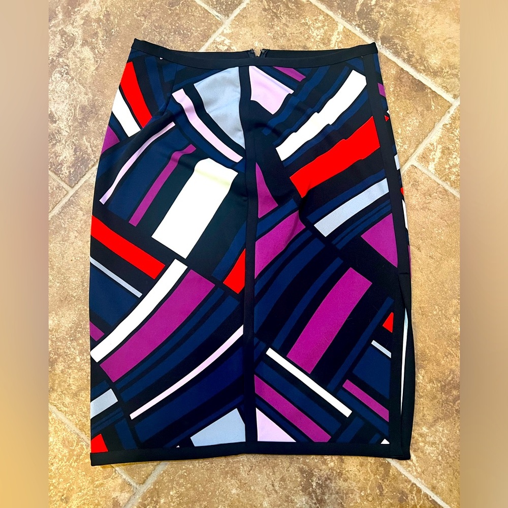 Bold Geometric Pencil Skirt